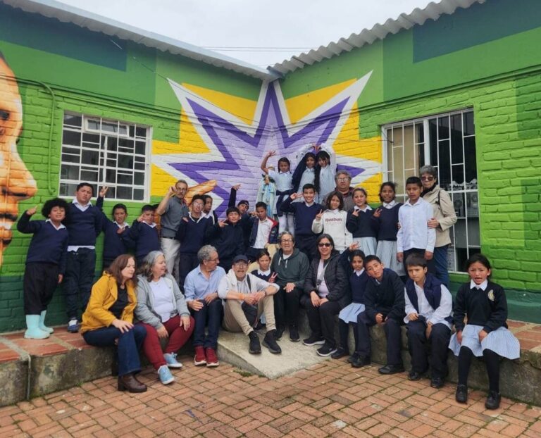Huellas de solidaridad que avanzan con tu donación.